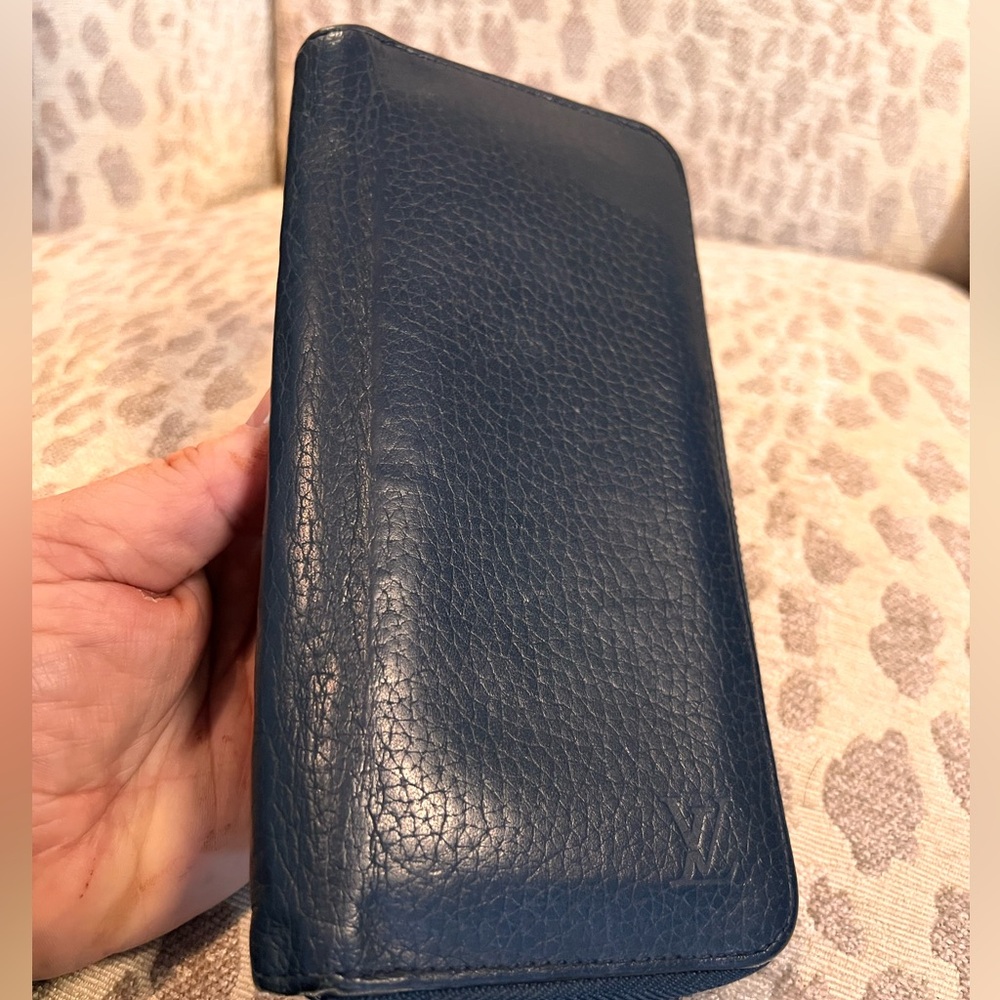 Louis Vuitton navy blue premium leather wallet